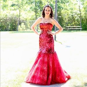 Tiffany Mermaid-Style Graduation Gown